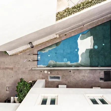 Otel Art Korai